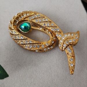 Vintage Gold Brooch Pin with CZ Crystals